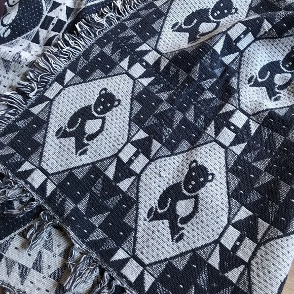 Vintage Teddy bear throw blanket or rug - Picture 2 of 2